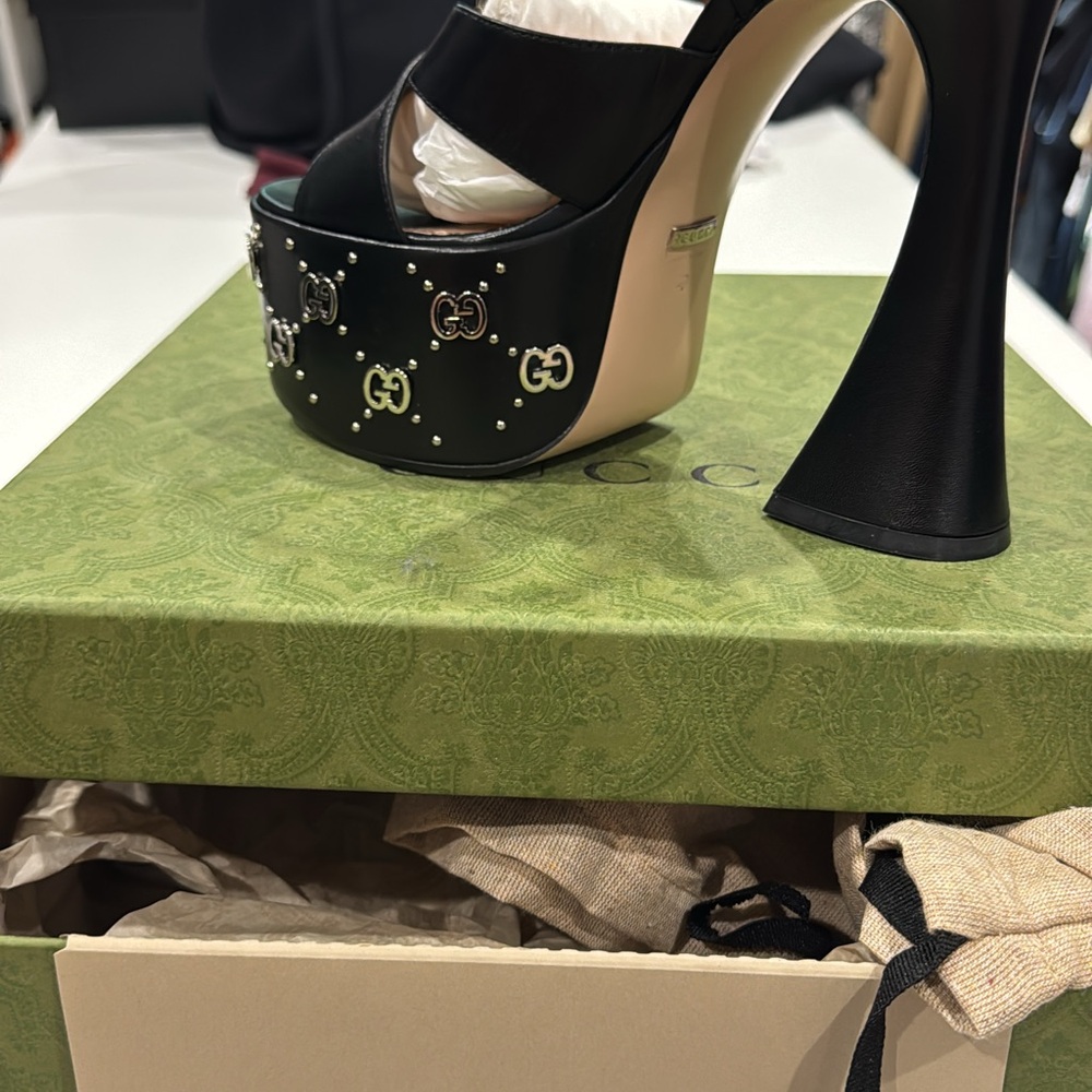 Gucci Malaga black size 40